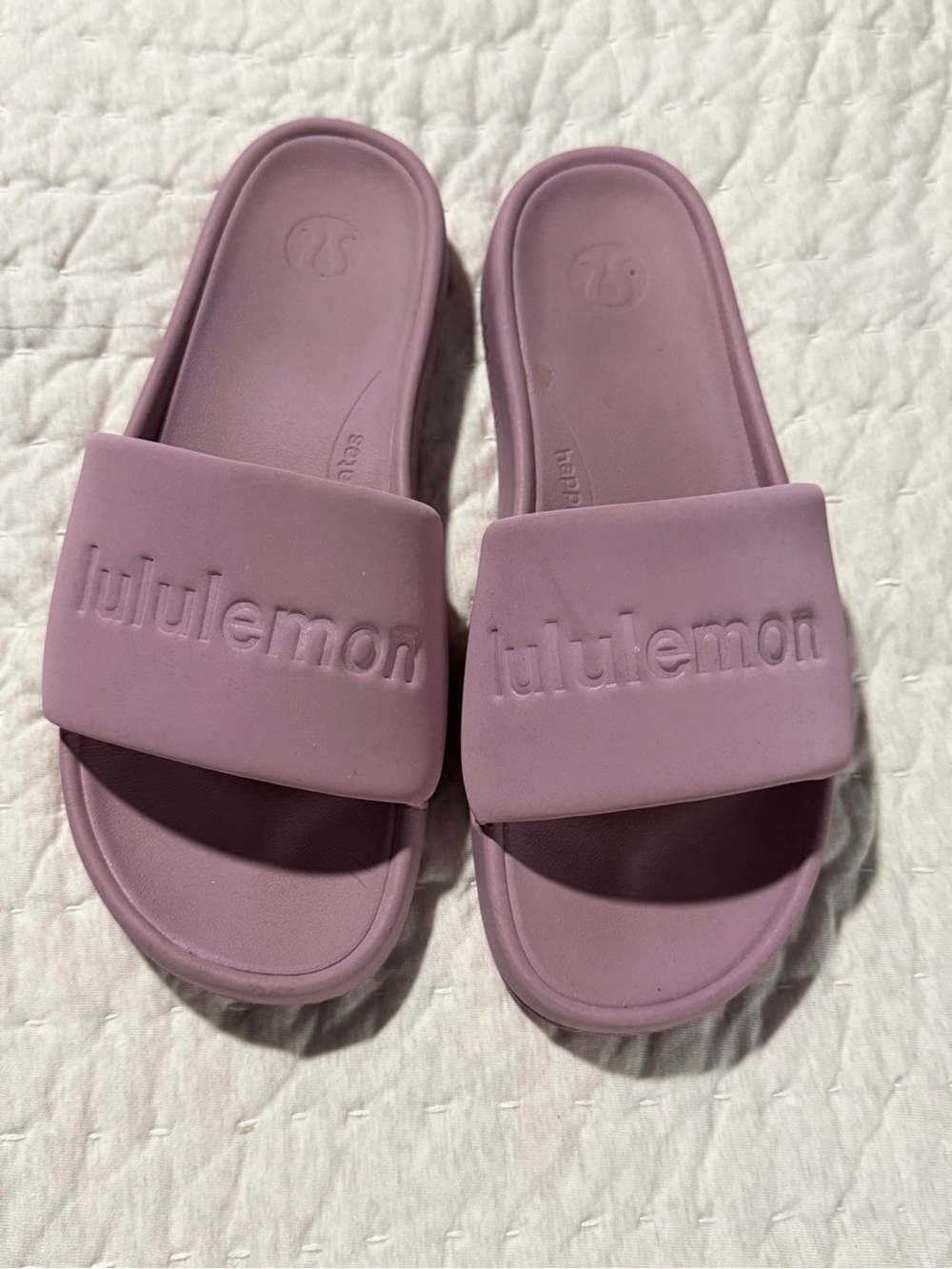 Lululemon Restfeel Slides Mauve - W size US 10